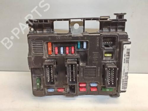 Used Fuse box Fuse box CITROËN XSARA PICASSO (N68) 1.6 HDi (109 hp) 39693771 39693771