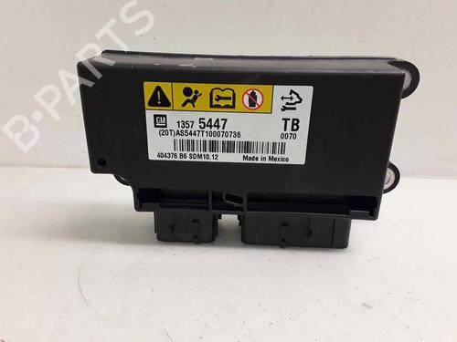 Used ECU airbags OPEL INSIGNIA A (G09) 2.0 CDTI (68) (160 hp) 28529052