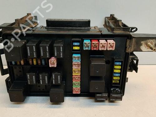 Used Fuse box Fuse box CHRYSLER 300C (LX, LE) 3.0 CRD (218 hp) 40435991 40435991