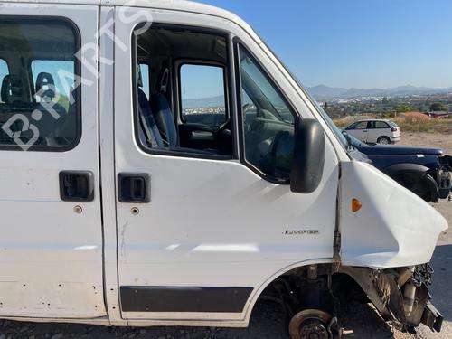 Used Right front door CITROËN JUMPER I Van (244) 2.2 HDi (101 hp) 28198359