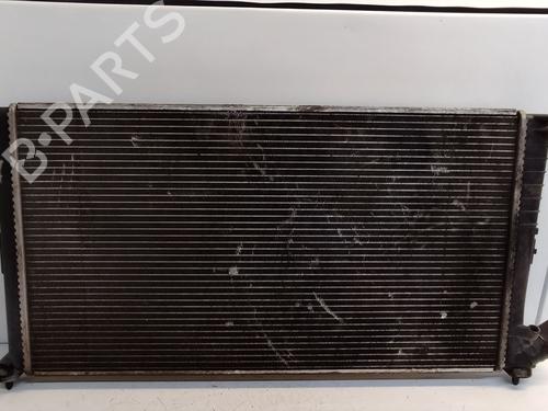 Used Water radiator Water radiator 37477452 37477452