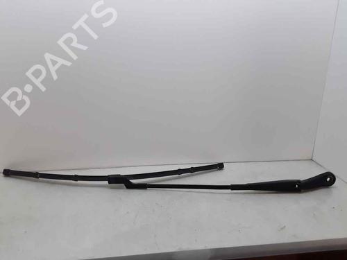 Used Front windshield wiper arm OPEL ZAFIRA TOURER C (P12) [2011-2025]  22936907