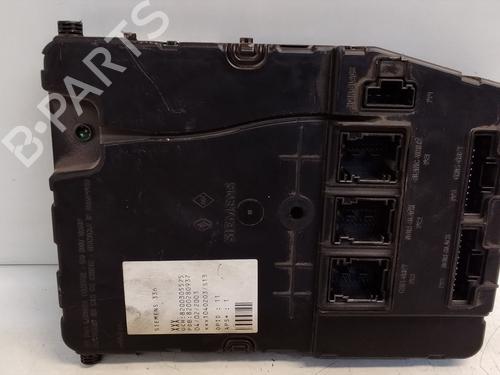 Fuse box RENAULT MEGANE II Saloon (LM0/1_) | BP37524803E1 - Image 3