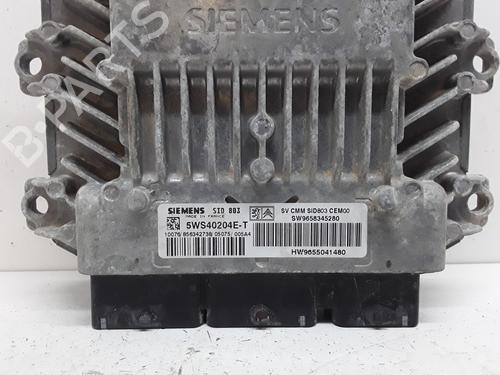 Used Engine control unit (ECU) PEUGEOT 407 (6D_) 2.0 (6DRFNB, 6DRFNE) (136 hp) 18510793