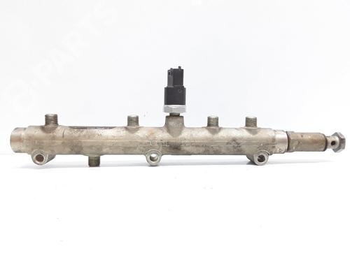 injection-rail-iveco-daily-iv-van-35c13-v-35c13-vp-35s13-v-35s13-vp-0445214107-504128917-2006-2007-2008-2009-2010-2011-2012-7676800 main image