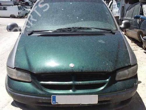 Left front fog light CHRYSLER VOYAGER / GRAND VOYAGER III (GS_, NS_) 2.5 TD | BP9811454C30 