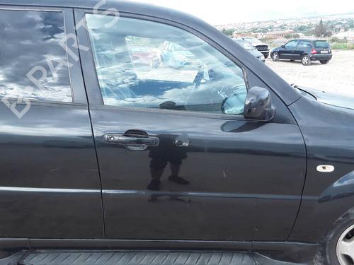 Used Right front door SSANGYONG REXTON / REXTON II (GAB_) 2.7 Xdi (163 hp) 11061055