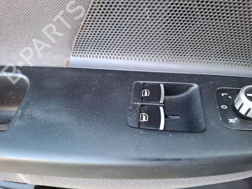 Used Left front window switch VW GOLF V (1K1) [2003-2010]  30111244