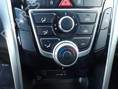 Commande Chauffage HYUNDAI i30 (GD) [2011-2026]  32328774