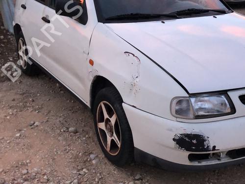 Injection rail SEAT IBIZA II (6K1) 1.4 i | BP22692153M98 