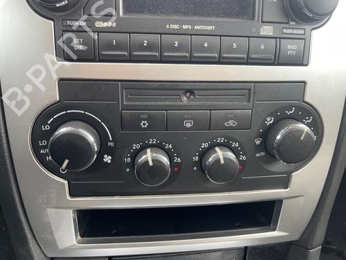 BP31176267I5 main image