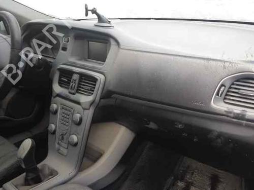 Forreste højre beklædning VOLVO V40 Hatchback (525) D2 | BP13121492C59 