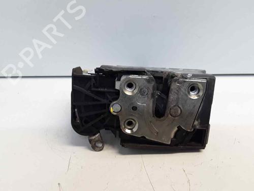 front-right-lock-dacia-sandero-iii-2021-33330327 main image