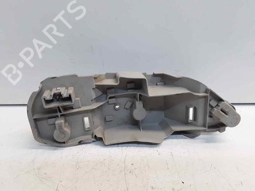 Used Lamp holder TOYOTA COROLLA Verso (ZER_, ZZE12_, R1_) 2.2 D-4D (AUR10_, AUR10R) (136 hp) 33160667