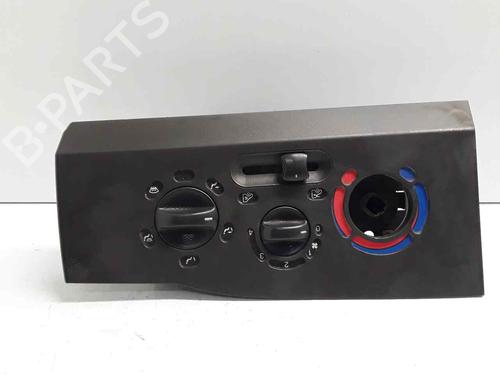 Used Climate control IVECO DAILY III Platform/Chassis 35 S 11,35 C 11 (A2FC13AA, A6FBU4AB, A2NB14A1, A2ND13A1,... (106 hp) 31052808