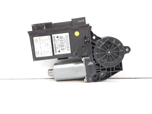 Rudehejsemotor forskærm højre AUDI A4 B6 (8E2) 1.9 TDI (130 hp) 15003267