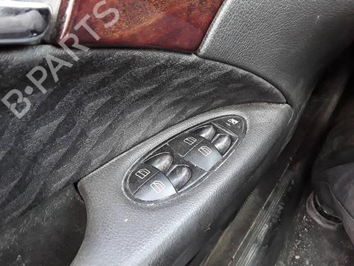 Used Left front window switch MERCEDES-BENZ E-CLASS (W211) E 270 CDI (211.016) (177 hp) 19676441