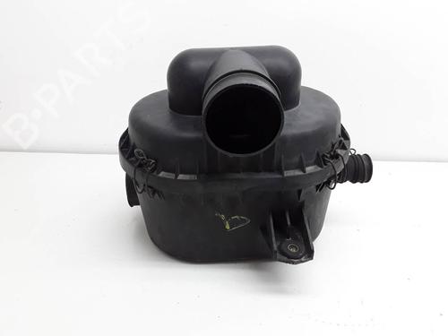 Used Air filter box HYUNDAI H-1 / STAREX Bus (A1) 2.5 TD 4WD (99 hp) 14140477