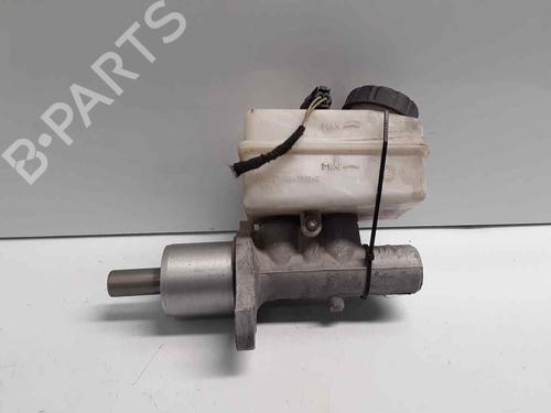 Used Brake master cylinder MERCEDES-BENZ B-CLASS Sports Tourer (W245) B 180 CDI (245.207) (109 hp) 8680768