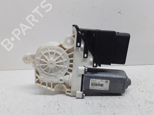 Moteur de lève-vitre arrière gauche VW PASSAT B6 (3C2) [2005-2010]  20178907