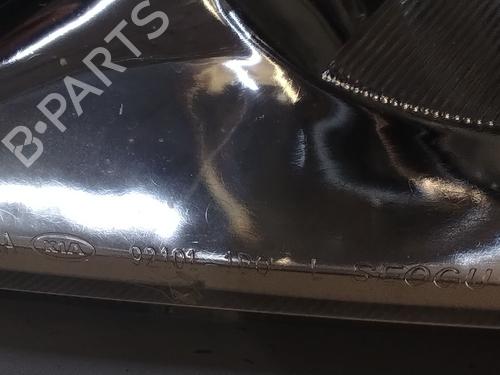 Left headlight KIA CARENS III MPV (UN) 2.0 CRDi 140 | BP32033994C28 - Image 3
