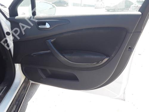 Used Front right panel Front right panel 37014948 37014948