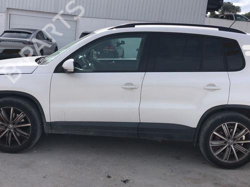 Front right panel VW TIGUAN (5N_)  | BP32161055C59 