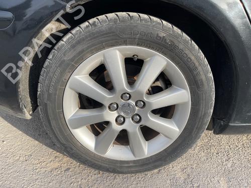 Used Rim TOYOTA AVENSIS Saloon (_T25_) [2003-2009]  30442275