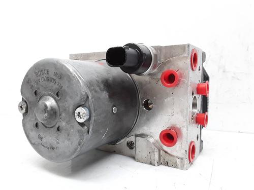 Used ABS pump TOYOTA COROLLA Verso (ZER_, ZZE12_, R1_) 1.8 (ZNR11_, ZNR11R) (129 hp) 8179551