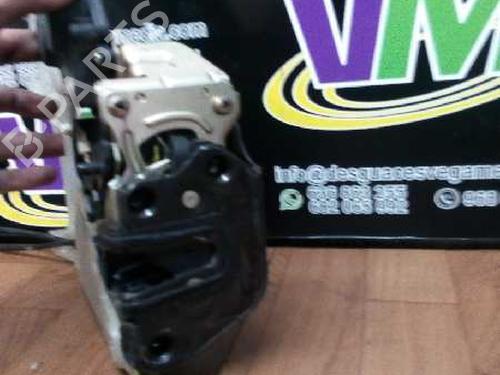 Rear left lock HYUNDAI TUCSON (JM) 2.0 CRDi | BP8897773C100 