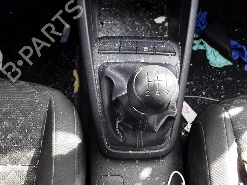 Used Gear lever KIA RIO IV (YB, SC, FB) 1.25 (84 hp) 17101884
