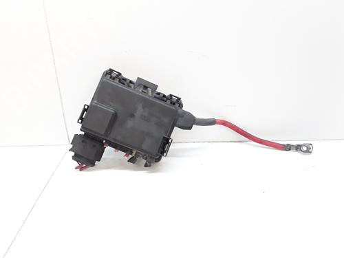 Used Fuse box SEAT LEON (1M1) 1.9 TDI (90 hp) 13578310