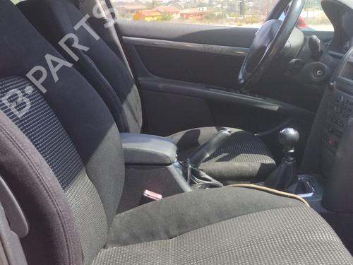 Front left interior door handle PEUGEOT 407 (6D_) 2.0 (6DRFNB, 6DRFNE) | BP21866529I13 