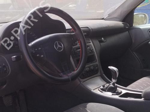 Cockpit MERCEDES-BENZ C-CLASS Coupe (CL203) C 220 CDI (203.706) | BP18270464C47 