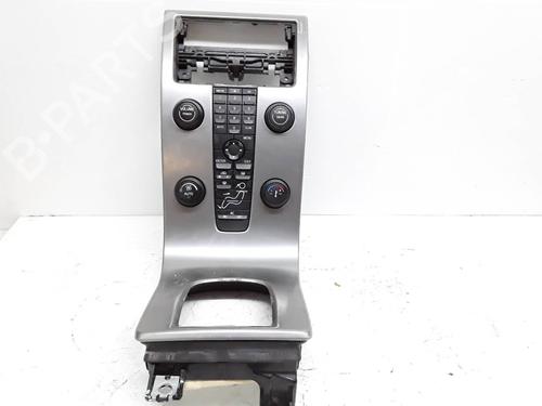 Used Climate control VOLVO V50 (545) 2.0 D (136 hp) 7473019