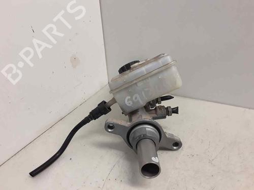 Used Brake master cylinder FORD FOCUS III 1.6 TDCi (95 hp) 19400357
