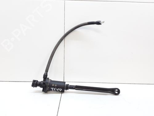 Used Clutch slave cylinder NISSAN PRIMASTAR Van (X83) 1.9 dCi 80 (82 hp) 14141273