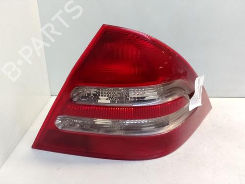 right-taillight-mercedes-benz-c-class-w203-2000-2001-2002-2003-2004-2005-2006-2007-31906659 main image