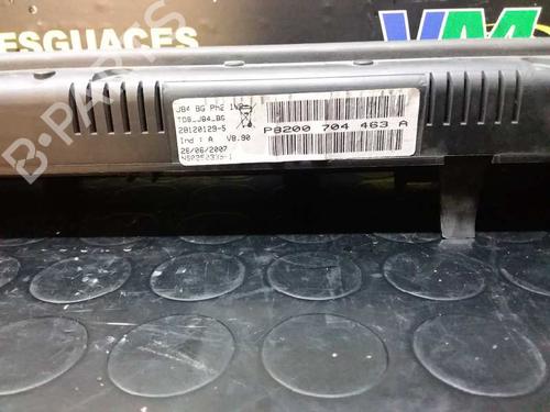 Used Instrument cluster RENAULT SCÉNIC II (JM0/1_) [2003-2010]  7469023