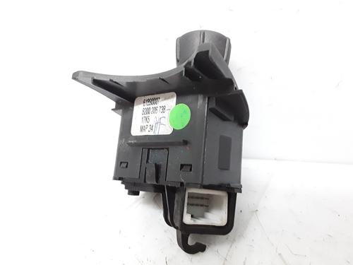 Comandi al volante RENAULT SCÉNIC II (JM0/1_) [2003-2010]  8126440