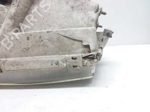 Right headlight VOLVO S40 I (644) 1.9 DI | BP7472767C29 