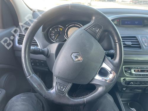 Rat RENAULT MEGANE III Hatchback (BZ0/1_, B3_) 1.2 TCe (BZ2B, BZ11) (116 hp) 31116681