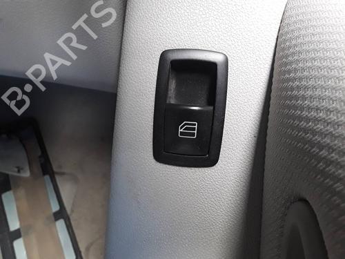 Used Right front window switch MERCEDES-BENZ B-CLASS Sports Tourer (W245) B 180 CDI (245.207) (109 hp) 19038176