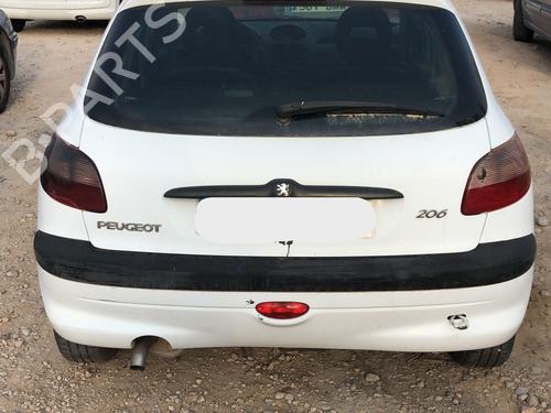 Fuse box PEUGEOT 206 Hatchback (2A/C) 1.4 HDi eco 70 | BP22897985E1 