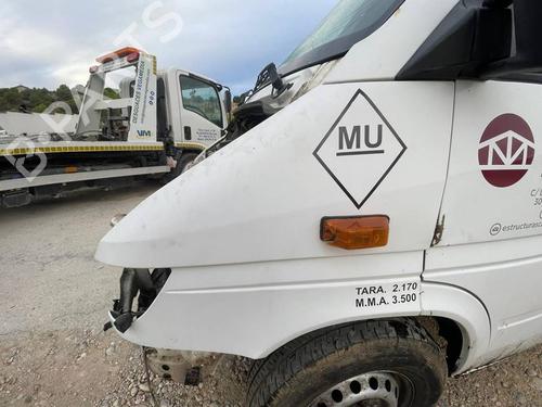 Used Left front fenders Left front fenders MERCEDES-BENZ SPRINTER 3-t Van (B903) 311 CDI (903.661, 903.662, 903.663) (109 hp) 40467714 40467714
