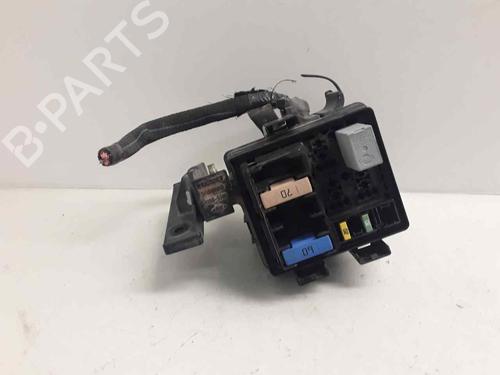 Used Fuse box RENAULT SCÉNIC III (JZ0/1_) [2008-2016]  23848411