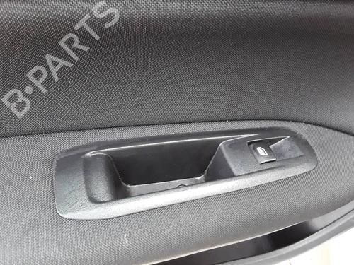 Used Left rear window switch PEUGEOT 308 II (LB_, LP_, LW_, LH_, L3_) [2013-2021]  7917873