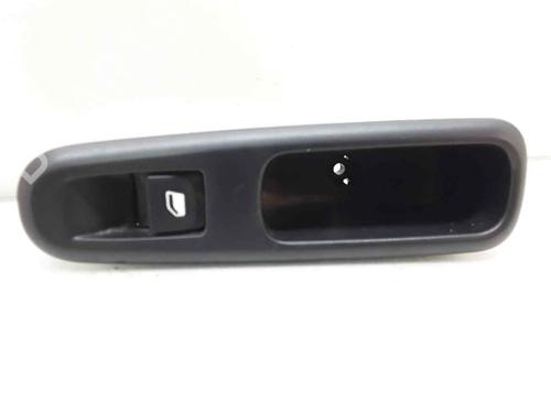 Right rear window switch CITROËN C3 III (SX)  | BP29717218I28 