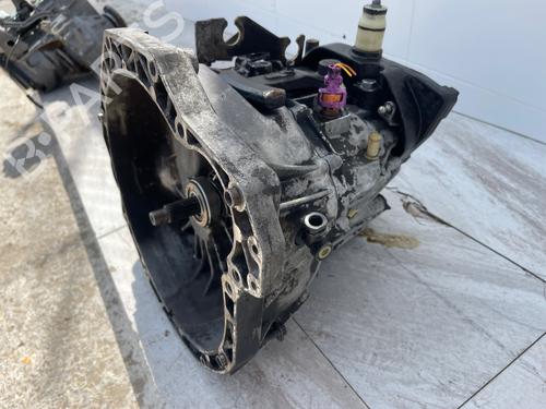 Gearbox RENAULT TRAFIC II Van (FL)  | BP26874333M3