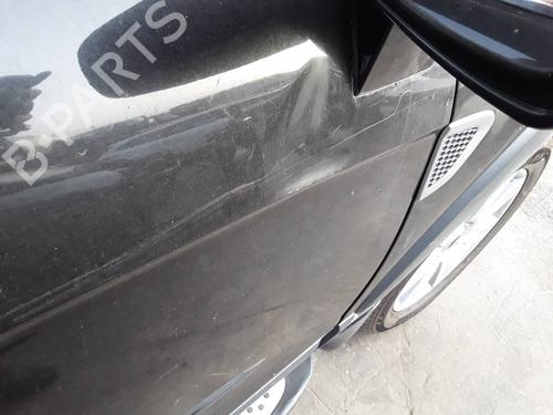 Used Right front door CHEVROLET CAPTIVA (C100, C140) [2006-2025]  18681656